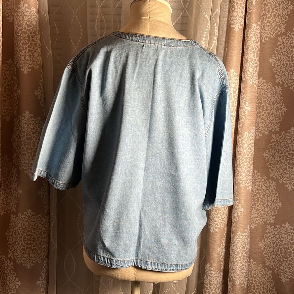 EVELYN & ARTHUR denim top size large - Picture 3 of 6